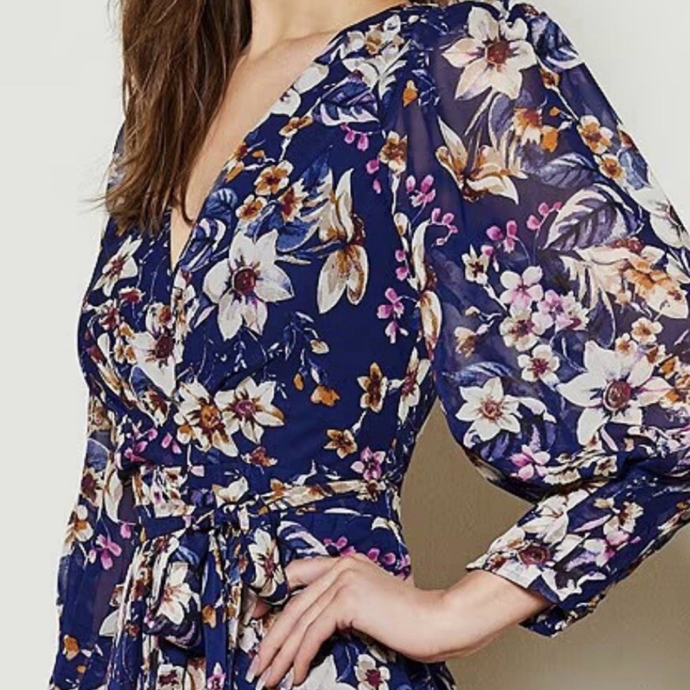 Eliza J stunning dress romantic floral. Size 10! - Picture 3 of 8